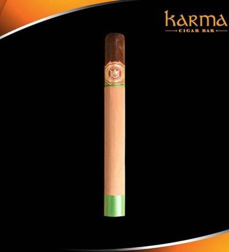 Arturo Fuente Maduro Chateau Fuente Royal Salute 7 5/8 x 54