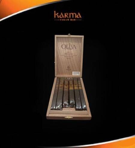 Oliva Serie V Melanio Sampler