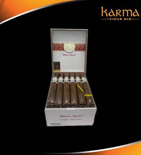 La Flor Dominicana Reserva Especial Super Corona