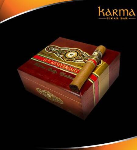 Perdomo 20th Anniversary E656 Maduro