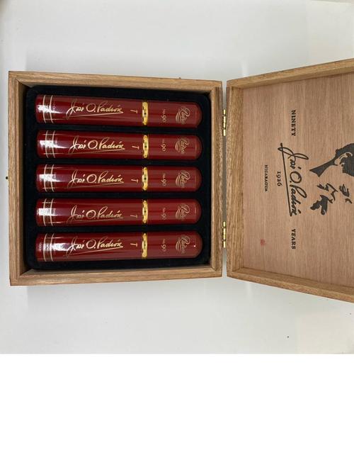 Padron 1926 Serie No 90 Natural Tubo