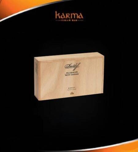 Davidoff Millennium Petite Corona
